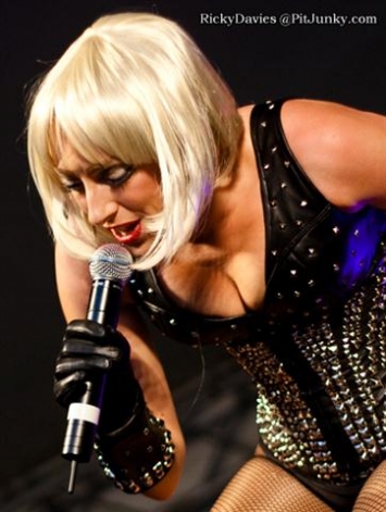 Donna-Marie-Lady-Gaga-Tribute-Impersonator-and-Lookalike063