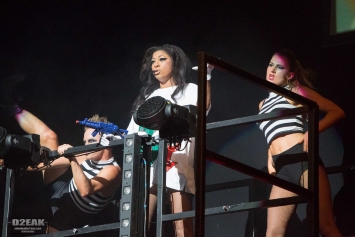 lady-gaga-tribute-donna-marie-at-st-davids-hall-2013-193
