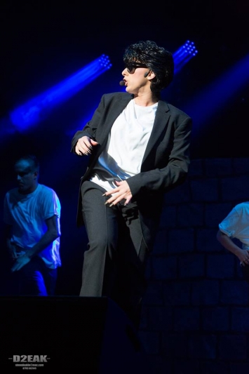 lady-gaga-tribute-donna-marie-at-st-davids-hall-2013-32