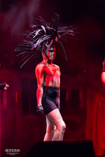 lady-gaga-tribute-donna-marie-at-st-davids-hall-2013-44