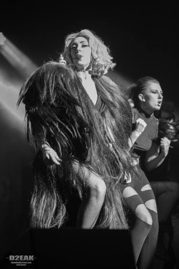 lady-gaga-tribute-donna-marie-at-st-davids-hall-2013-49