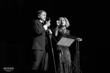 lady-gaga-tribute-donna-marie-at-st-davids-hall-2013-99